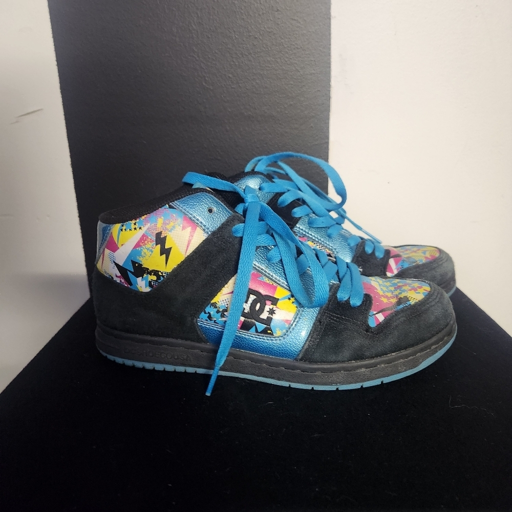 DC Graphic High-Top Sneakers